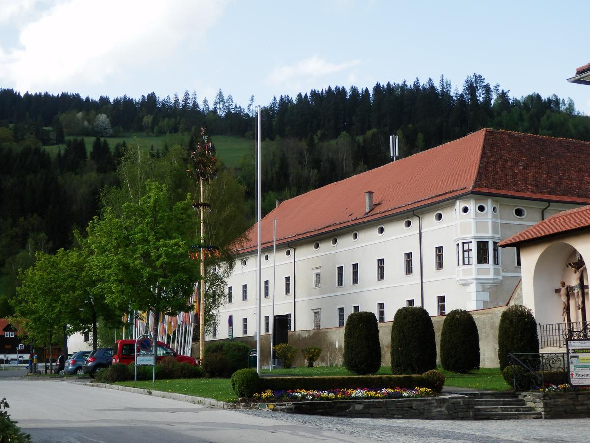 Kronenwirt Gurk Exterior foto